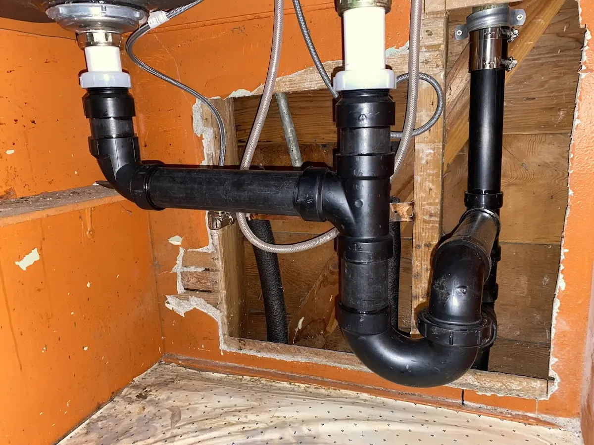 Professional Pipe Bursting equipment and tools on the job in New Ipswich